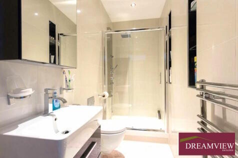 Apartment in London - View 3