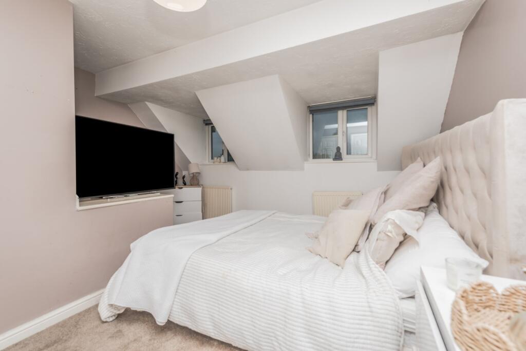 Additional image 20 of Whinney Brow, Bradford, BD10