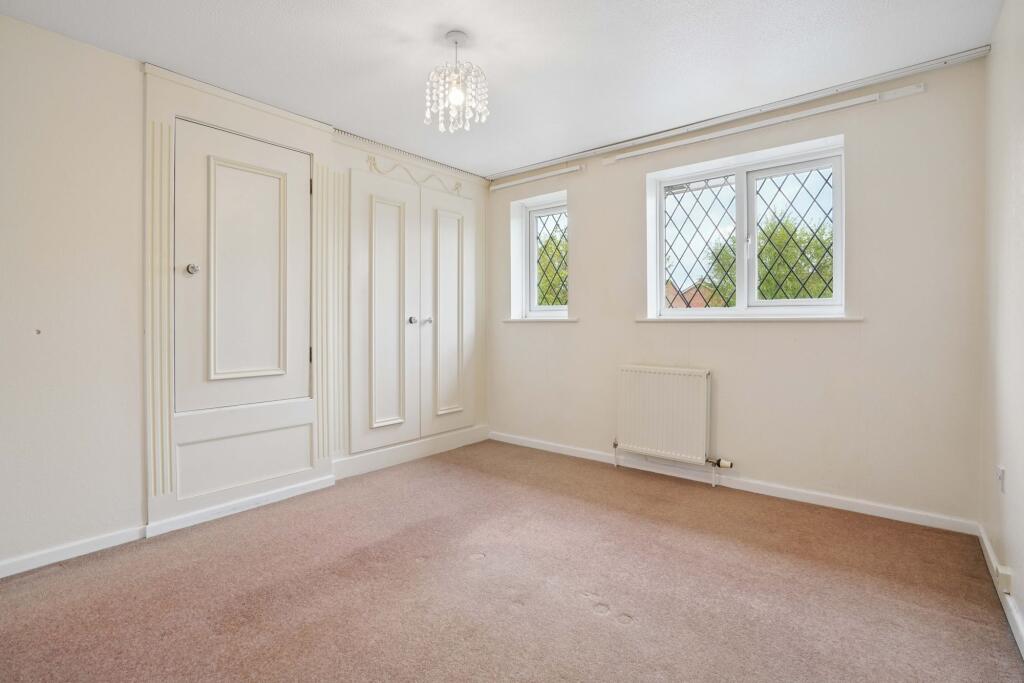 House in Vale of White Horse, Peachcroft, Abingdon on Thames - More