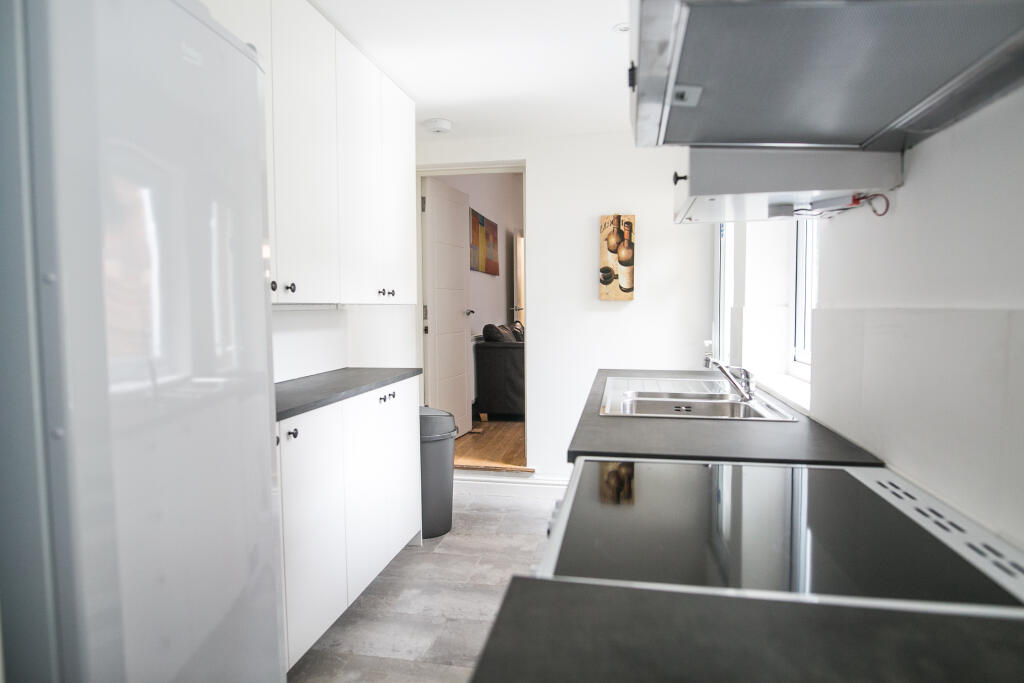 Additional image 3 of Mostyn Road - 5 bed, Edgbaston, West Midlands, B16