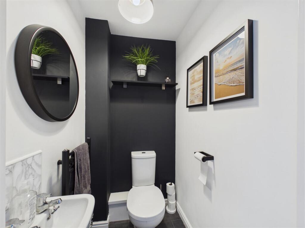 House in Stockton-on-Tees - View 5
