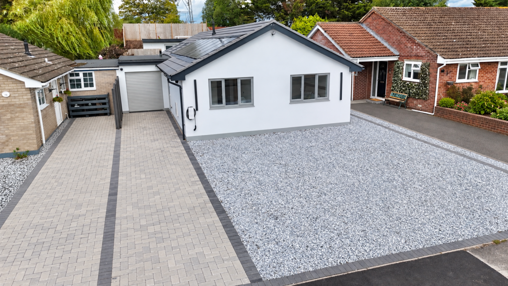 3-bed bungalow on The Meadway, Highcliffe On Sea, £575,000