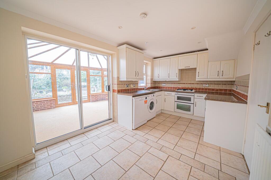House in Solihull, Dorridge - View 3