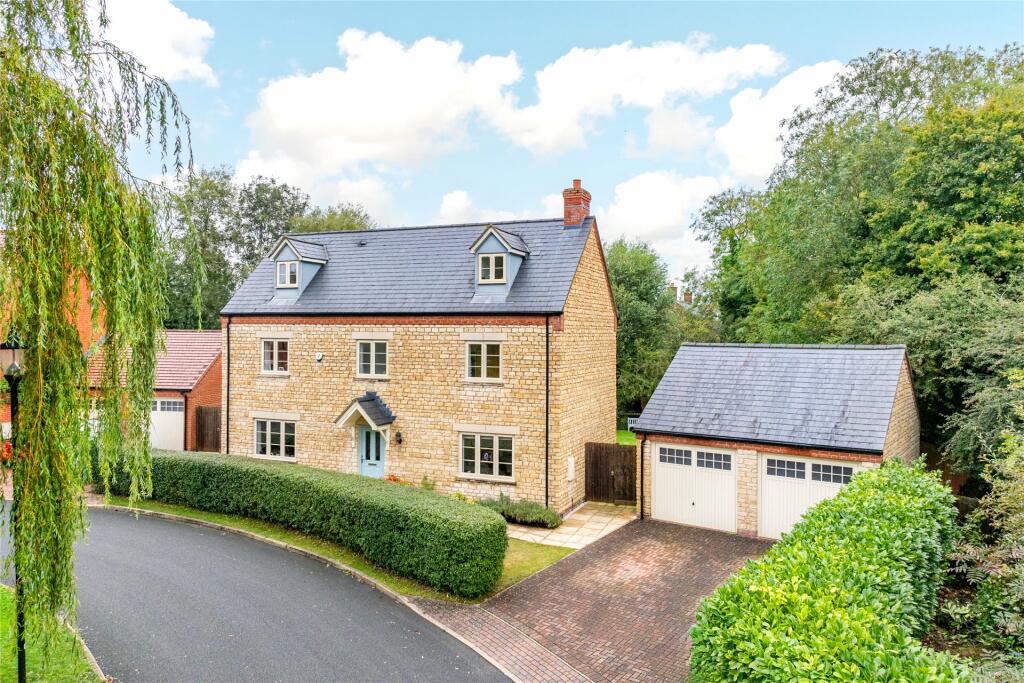 Main image of property: Wreschner Close, Deanshanger, Milton Keynes, Northamptonshire, MK19