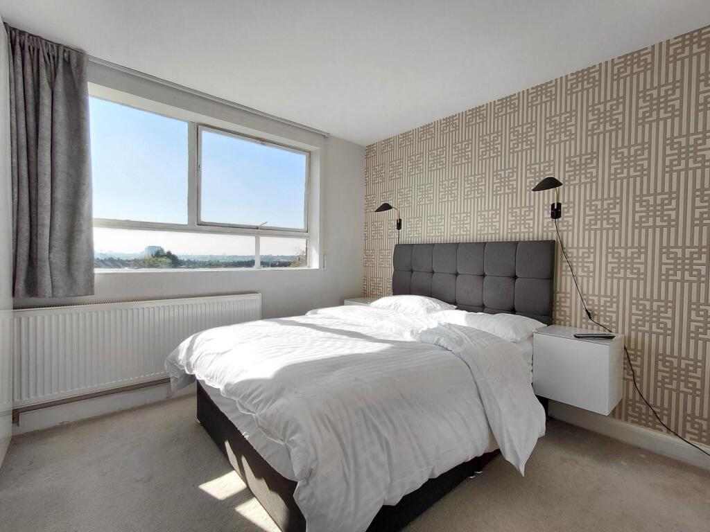 Main image of property: High Mount, Station Road, NW4