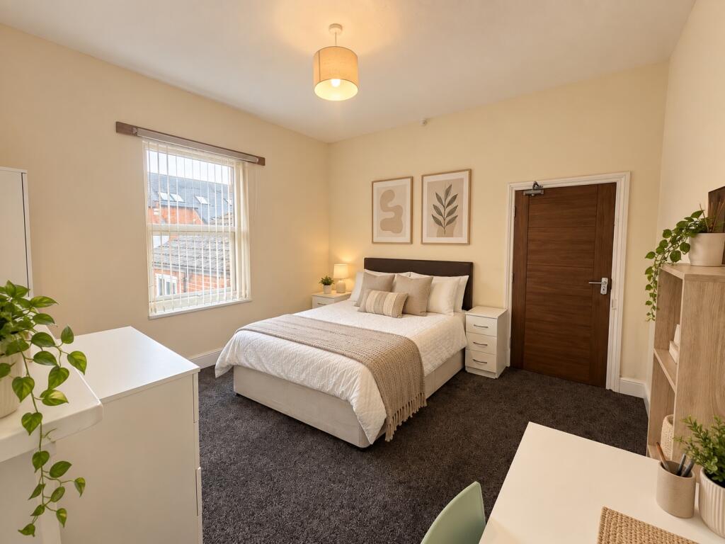 Apartment in Coventry - View 5