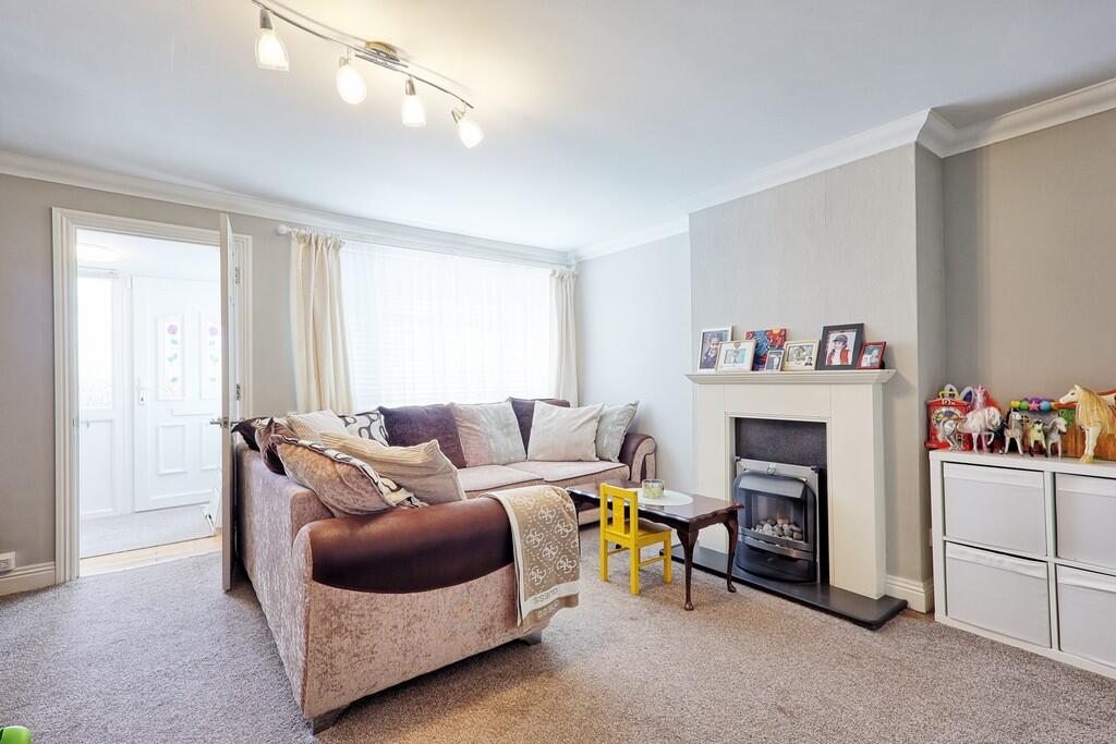 House in Southend-on-Sea - View 4