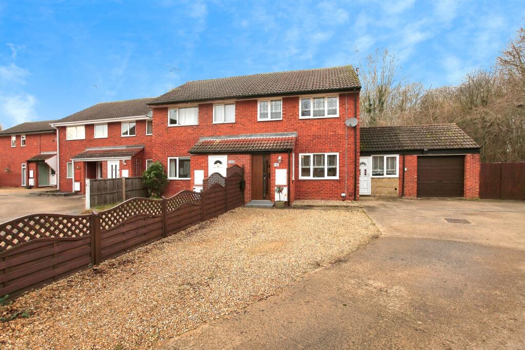 Main image of property: Hedgelands, Peterborough