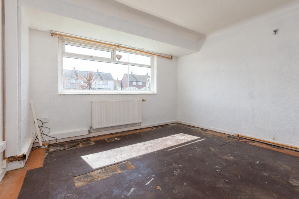 Chatsworth Avenue,  Fleetwood, FY7 photo 2