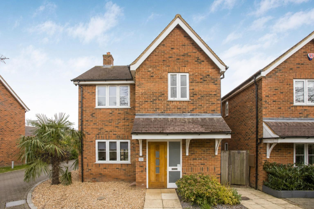 Main image of property: The Grove, Shephall Green, Stevenage, SG2 9BS
