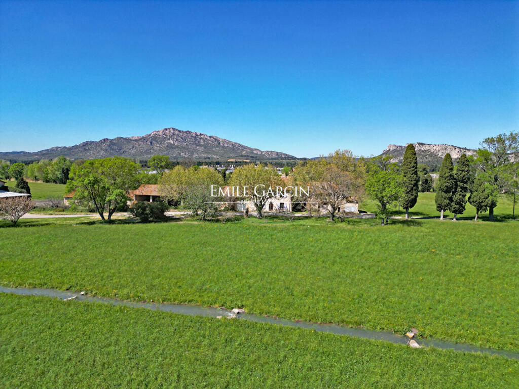 Main image of property: Provence-Alps-Cote d`Azur, Bouches-du-Rhône, Eyguières