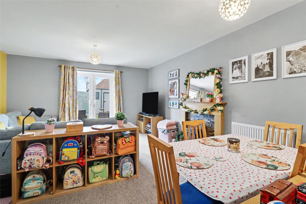 Shearford Close, Barnstaple, Devon, EX31 photo 2