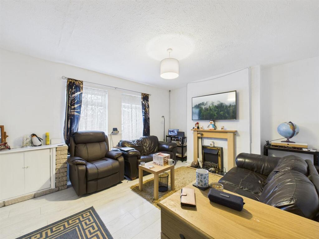 House in Birkenhead, Claughton - More