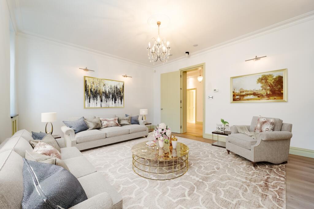 Apartment in London - View 2