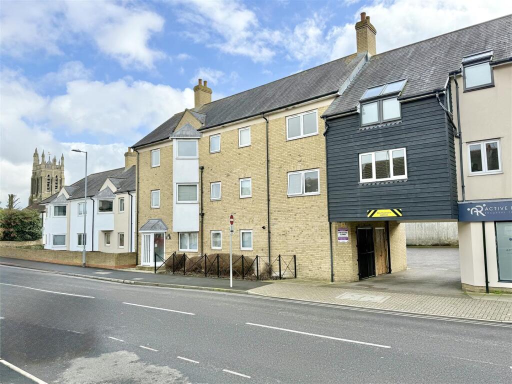 Main image of property: Moulsham Street, Chelmsford
