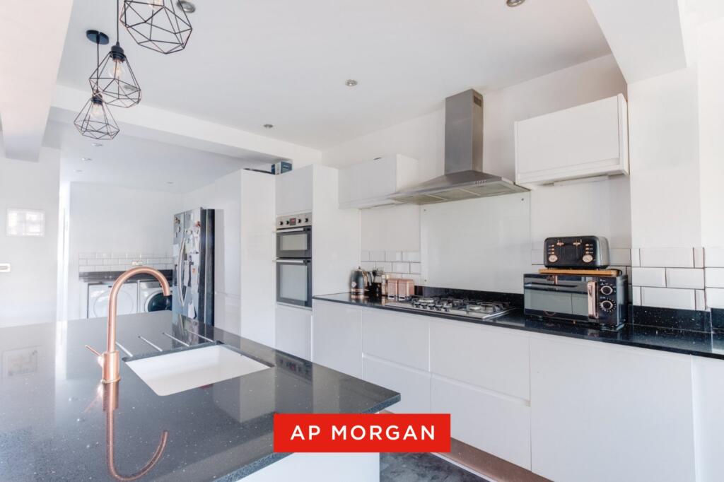 Additional image 5 of Brook End Drive, Henley-in-Arden, Warwickshire, B95