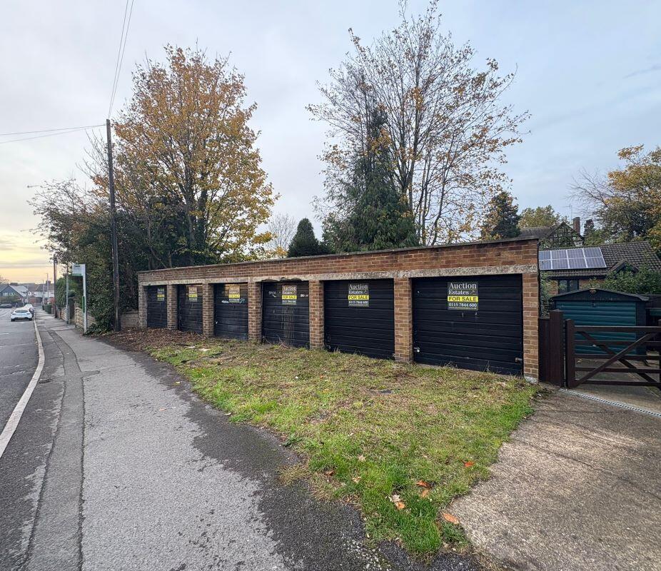 Main image of property: 6 Garages on Brookfield Road, Arnold, Nottingham, NG5 7ER