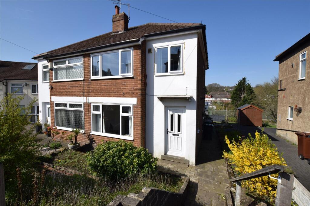 Main image of property: Woodhill Crescent, Leeds, West Yorkshire