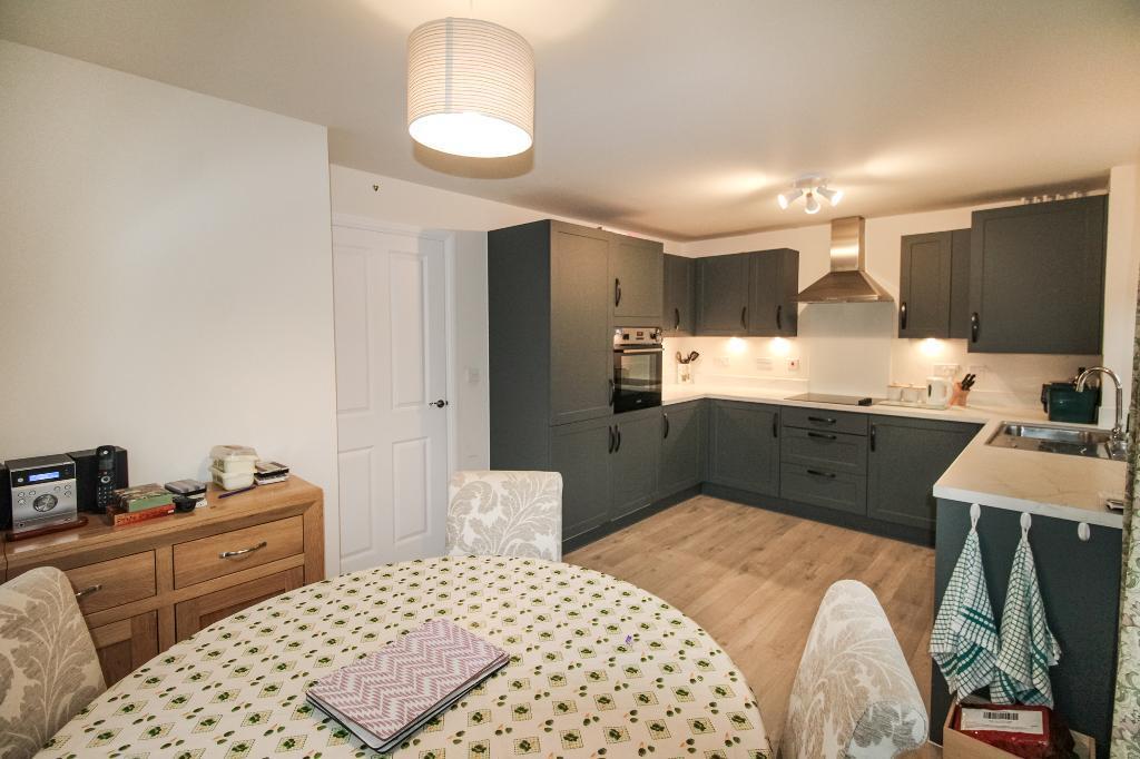 Poskett Way, Gloucestershire, Charfield, GL12 8FG photo 3