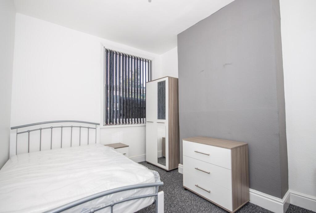 Main image of property: Hollis Road, Coventry, CV3