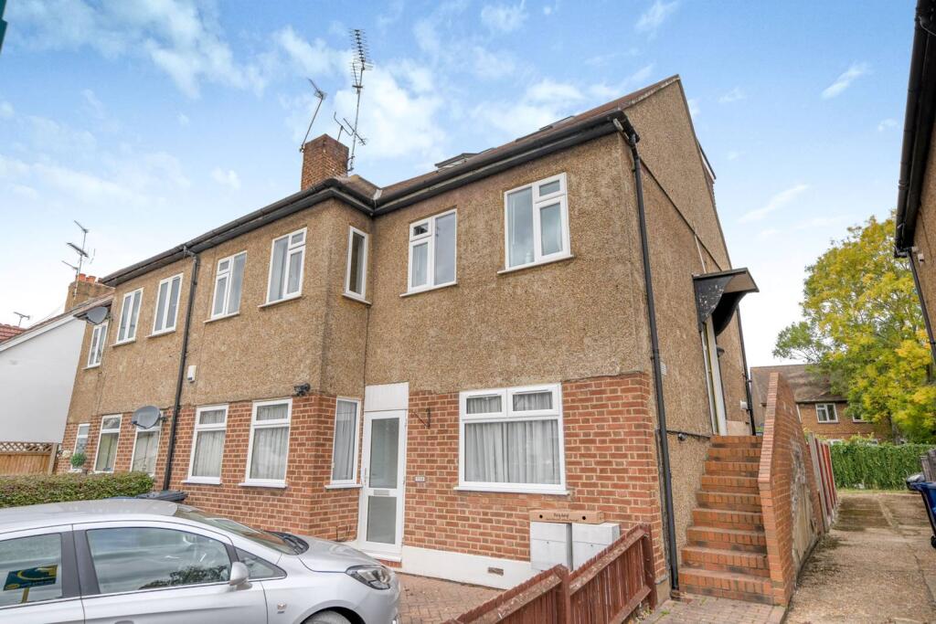 Main image of property: Beechmount Avenue, Hanwell, London, W7