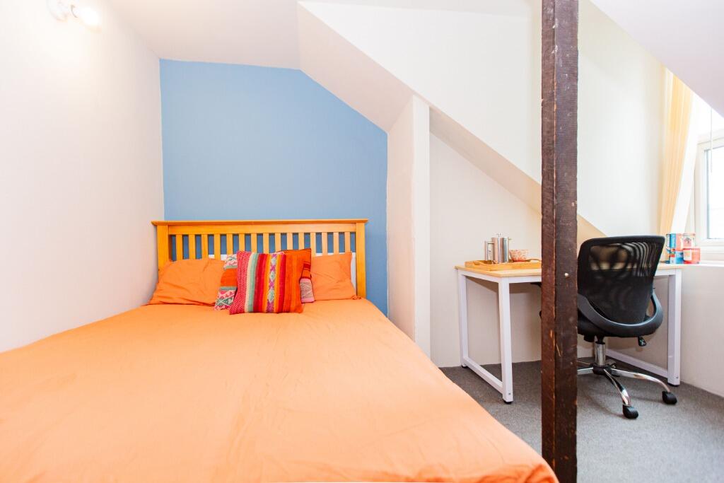 Main image of property: (4BED) Charnwood Grove, West Bridgford, NG2