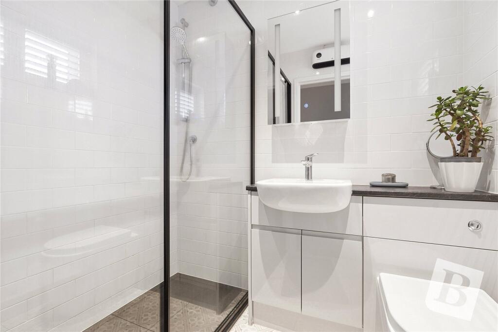 House in Epping Forest, Pedlars End, Moreton - View 5