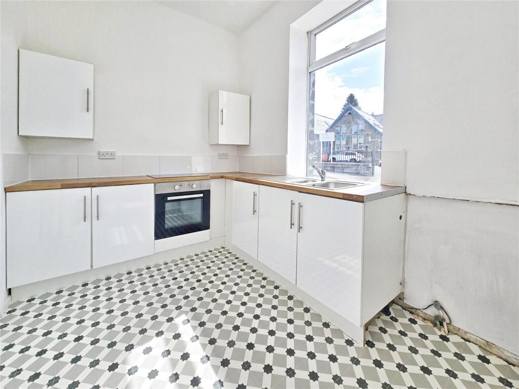Bacup Road, Rawtenstall, Rossendale, BB4 - View 4