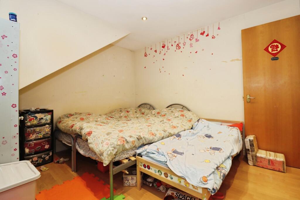 Apartment in Bristol - More