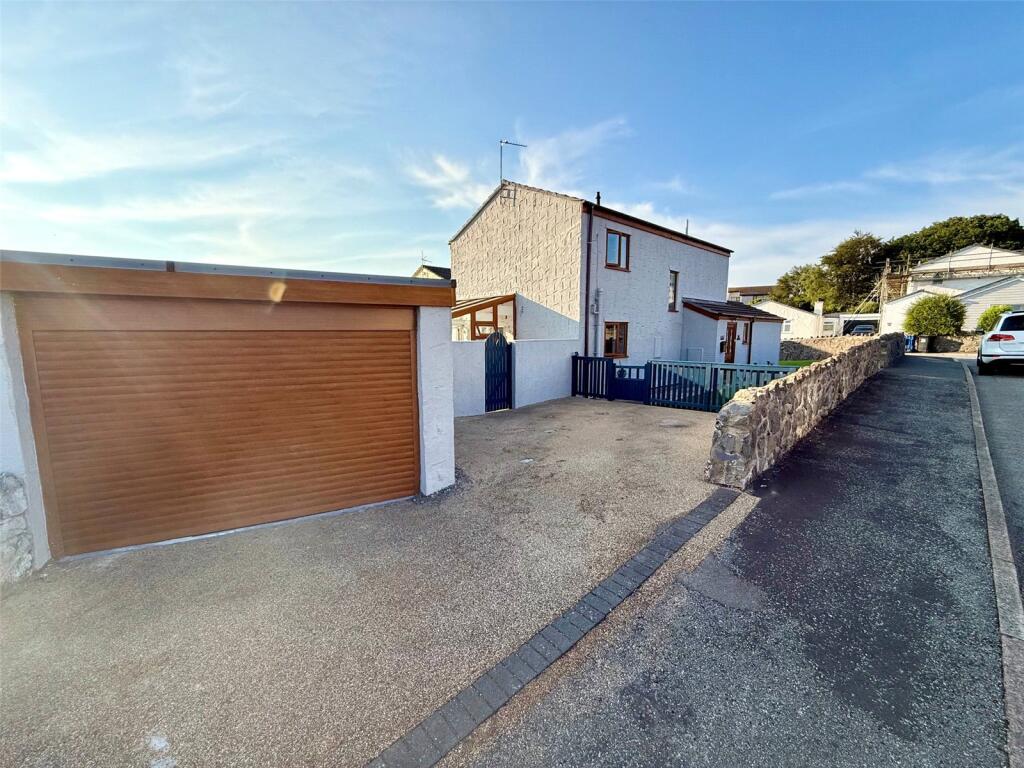 Main image of property: Cil Y Graig, Llanfairpwllgwyngyll, Isle of Anglesey, LL61