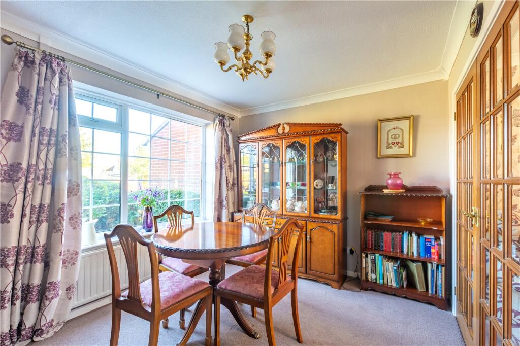 House in Braintree, Earls Colne - View 4