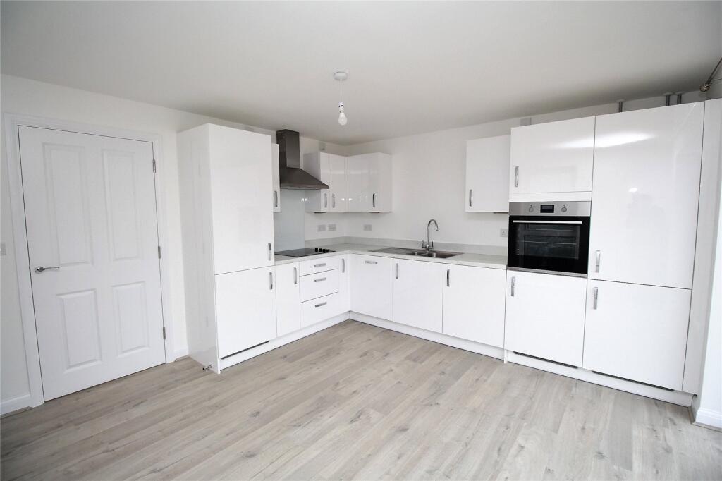 House in Guildford - View 3