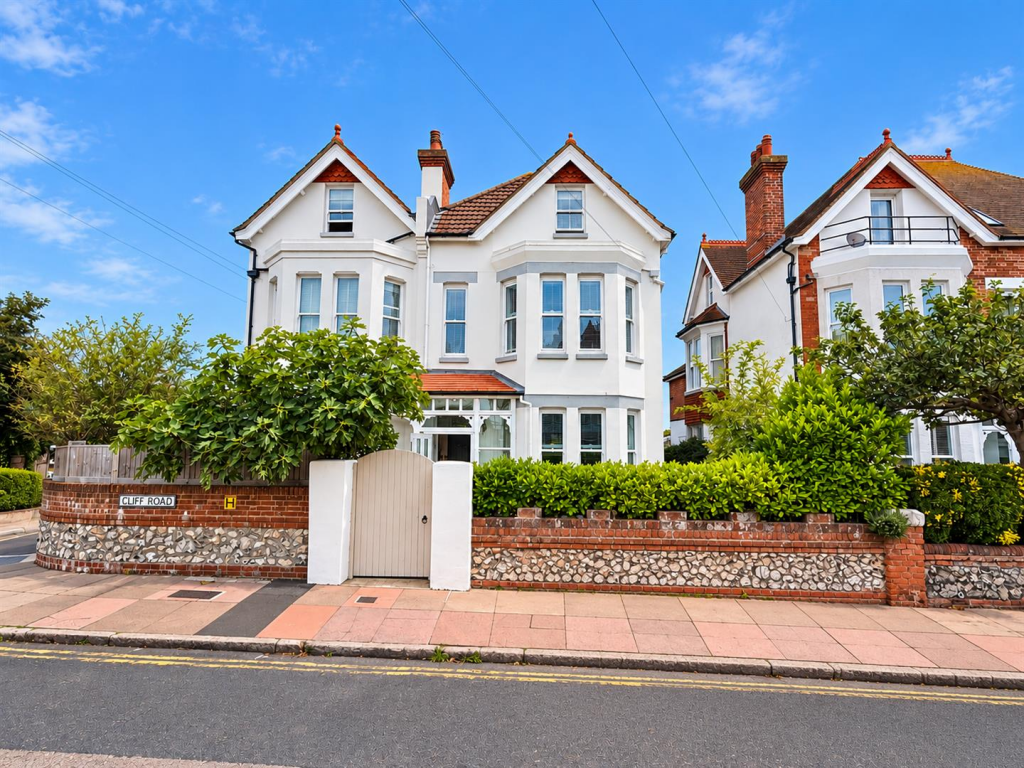 5-bed semi-detached on Cliff Road, Eastbourne, BN20 7RU, £680,000