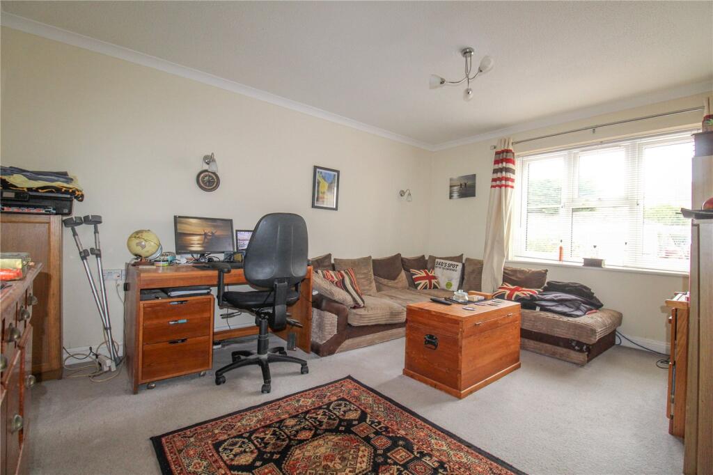 Apartment in Swindon, Melksham - View 4