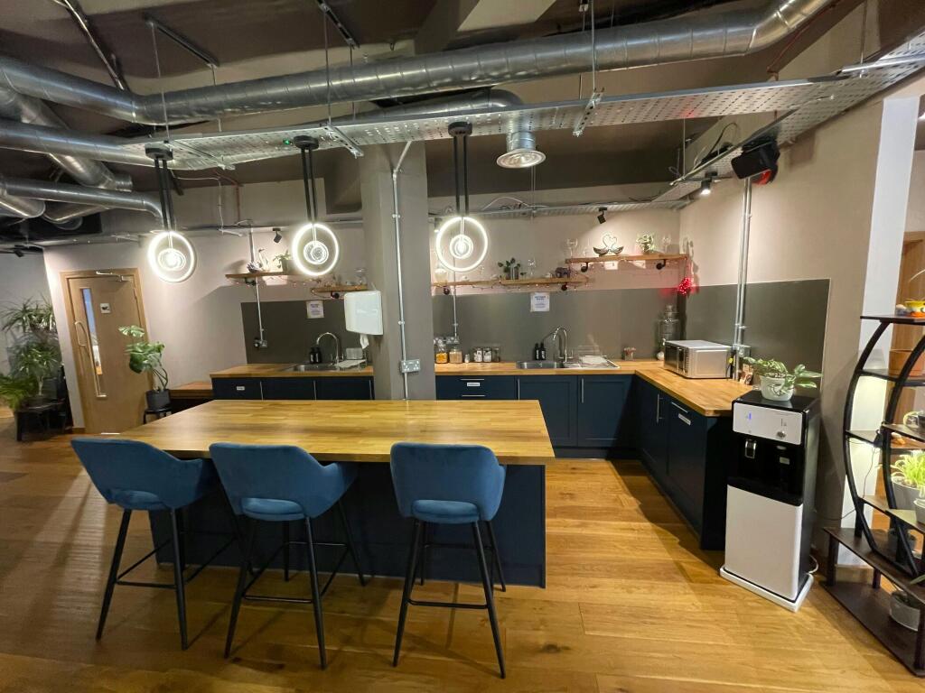 kitchen communal.jpeg