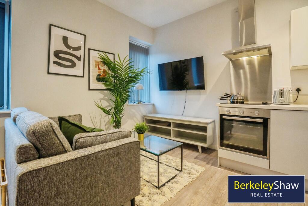 Apartment in Liverpool - View 5