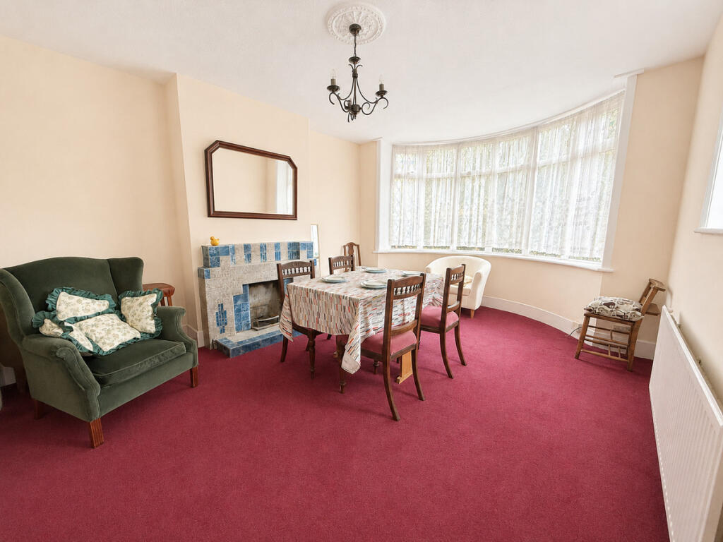 House in Swindon - View 3