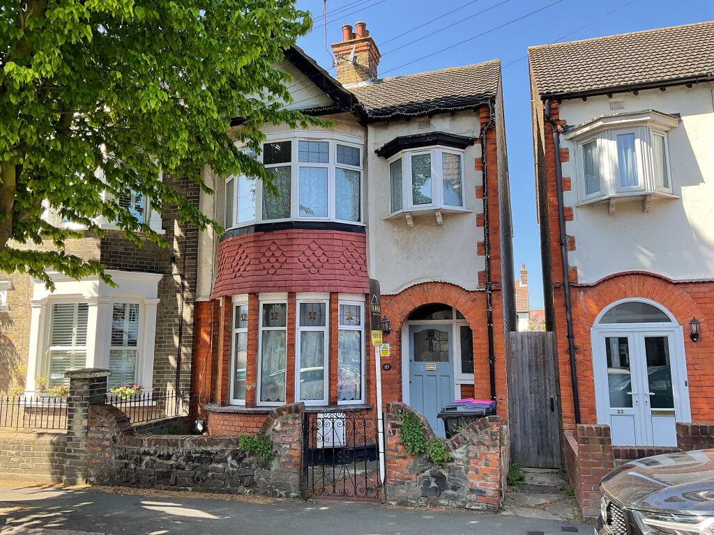 Main image of property: Lansdowne Avenue, Leigh-on-Sea
