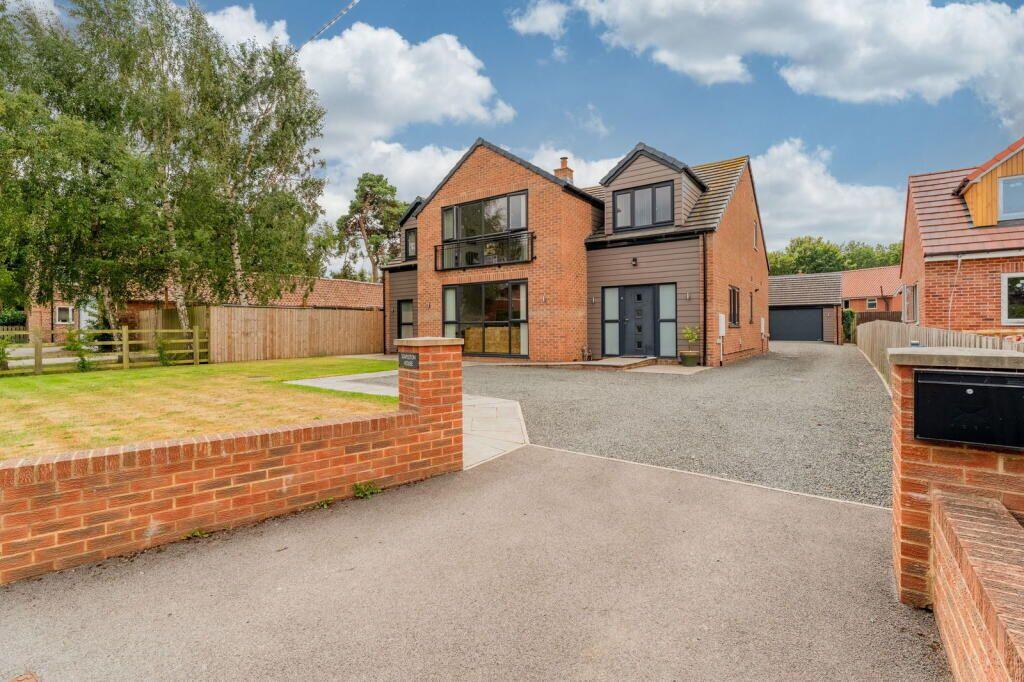 Main image of property: Low Street, Carlton, Goole