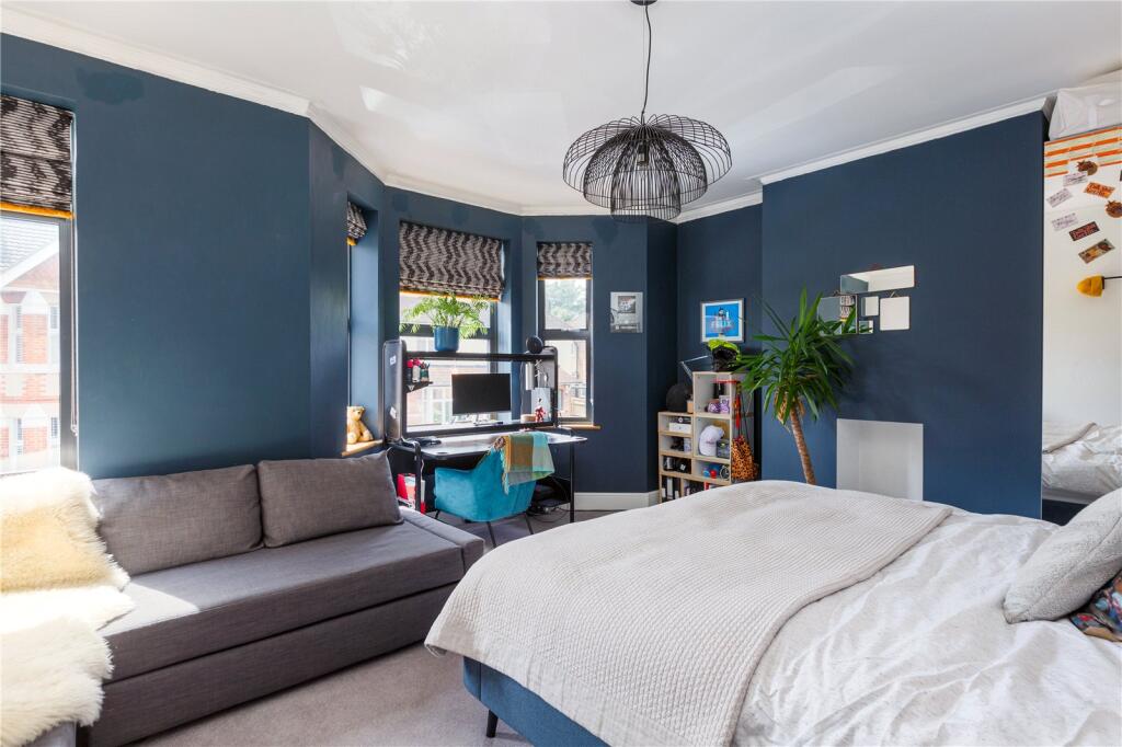 House in Tonbridge - View 5