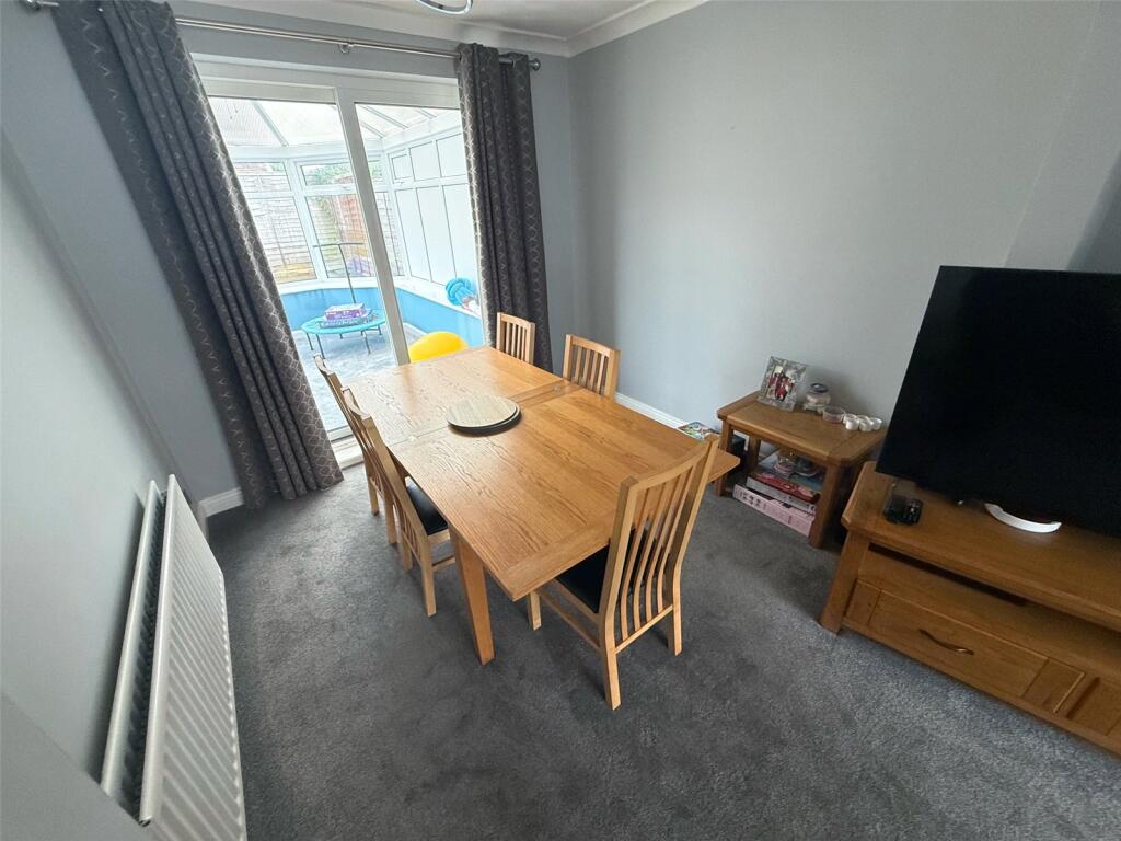 Raby Road, Newton Hall, Durham, DH1 photo 4