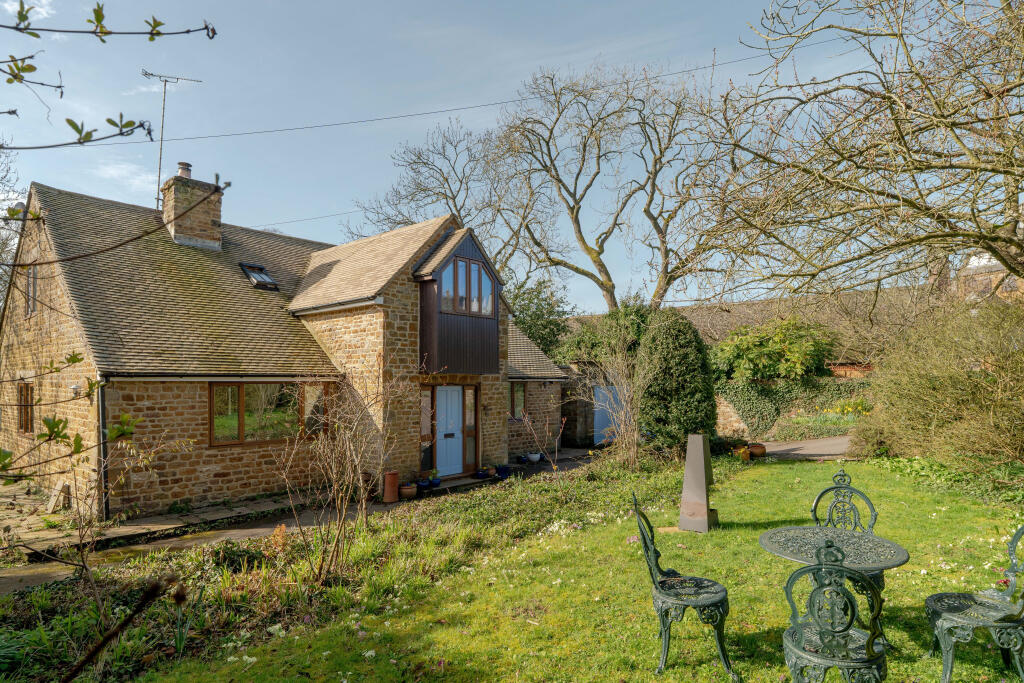 Main image of property: Brewery Lane, Hook Norton, OX15