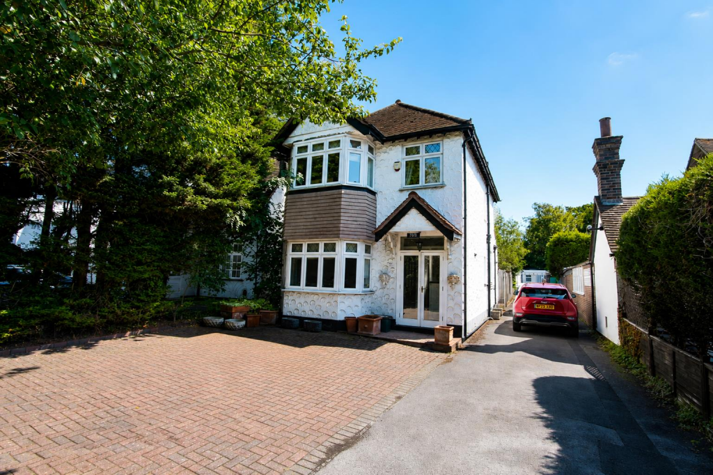 Main image of property: Croydon Road, Wallington