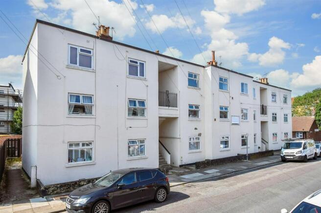 Apartment in Portsmouth - View 4