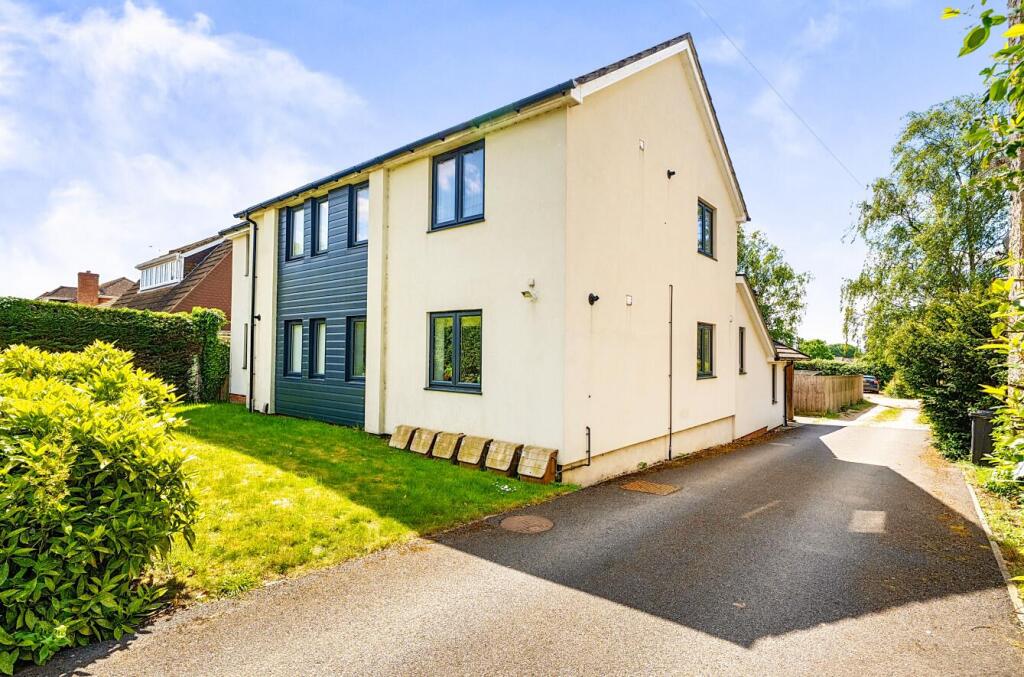 Main image of property: Hiltingbury Road, Hiltingbury, Chandler's Ford