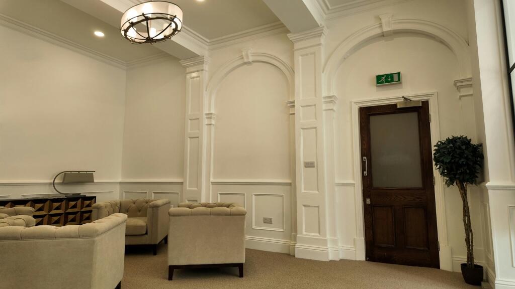 Aln Room .4.jpg
