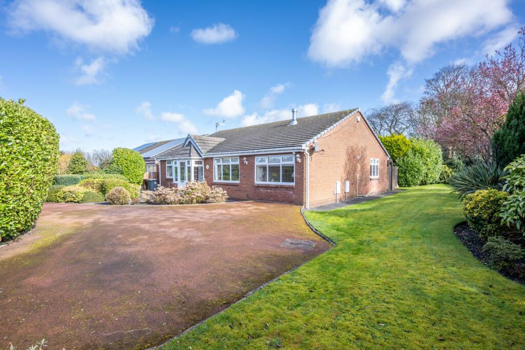 3-bed detached on Meadowbrook, Burscough, L40, £450,000