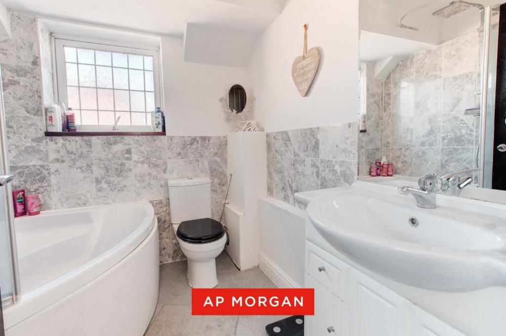 Additional image 11 of Barley Mow Lane, Catshill, Bromsgrove, Worcestershire, B61