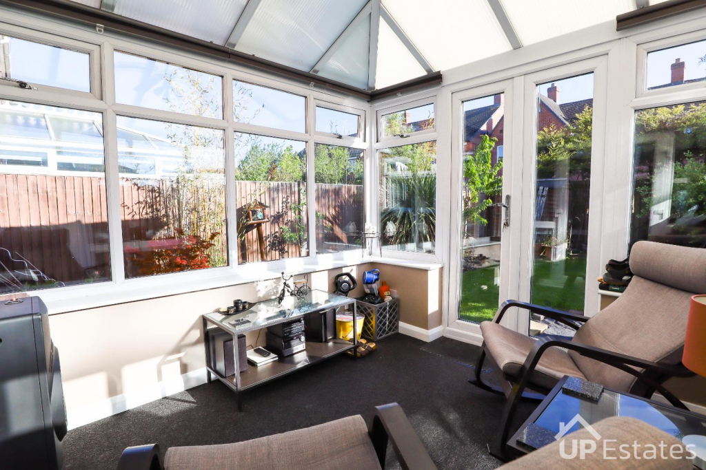 House in Hinckley and Bosworth, Barwell - More