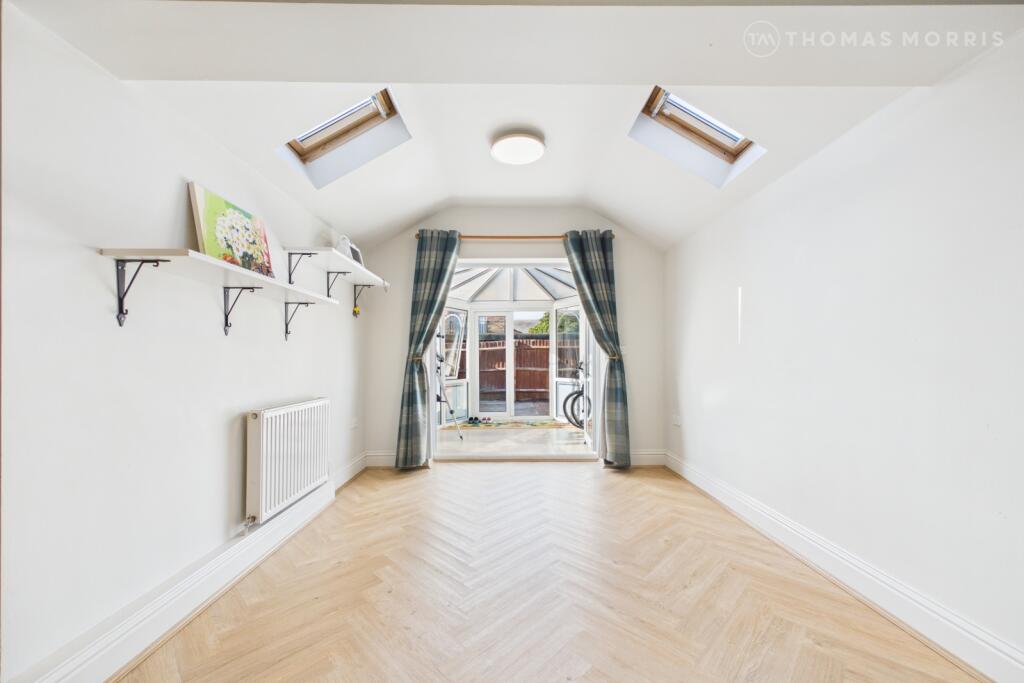 Cross Street, Huntingdon, Cambridgeshire, PE29 photo 4